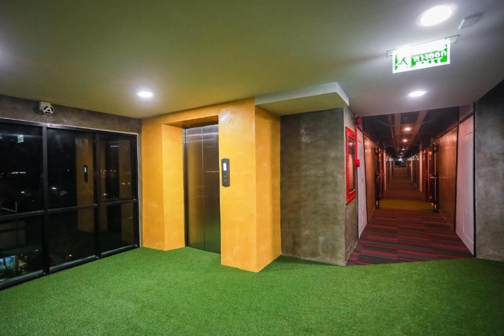 Ps Extra Hotel Hat Yai Dış mekan fotoğraf