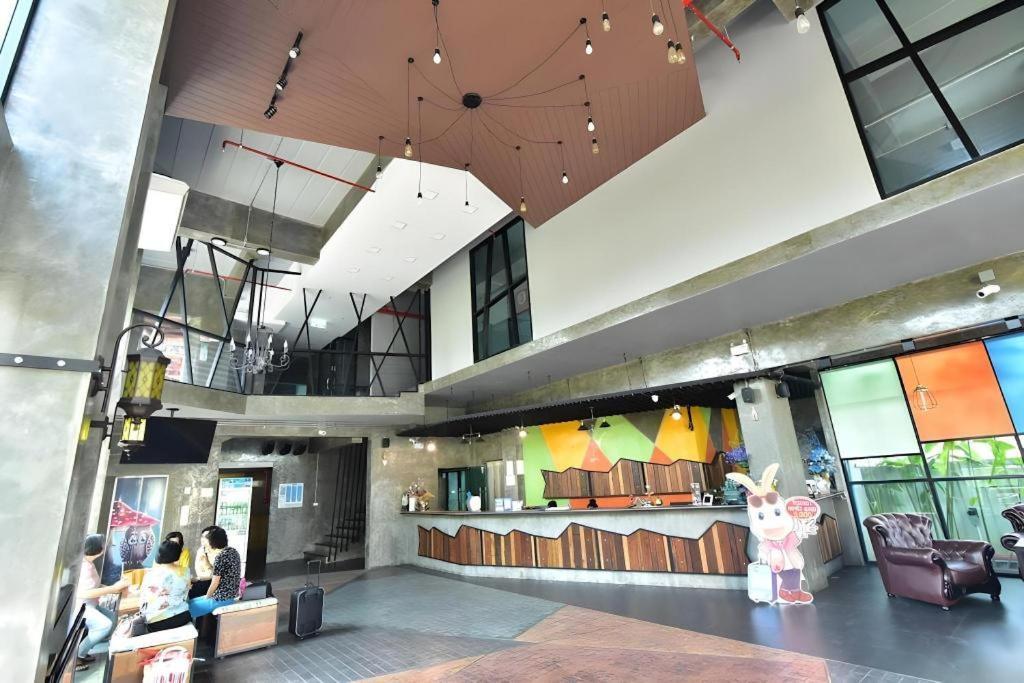 Ps Extra Hotel Hat Yai Dış mekan fotoğraf